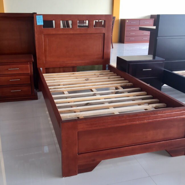 Cama café lineal