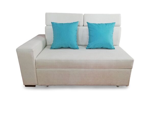 Sala esquinera, sofá cama y baúl color beige