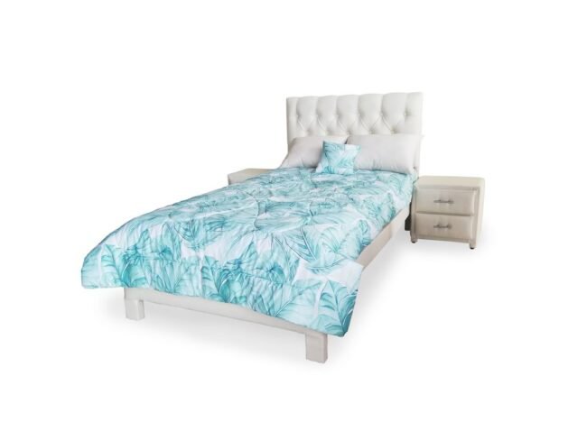 Cama White